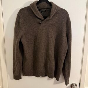 Banana Republic Men's Brown One Button Pullover Sweater Large